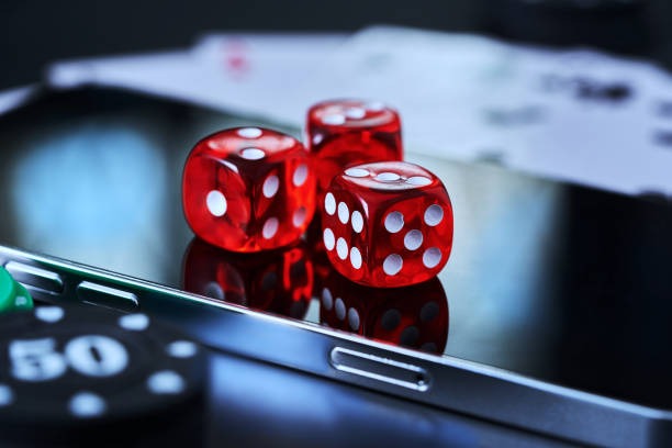 Tampilan live casino asiatogel dengan meja baccarat dan roulette